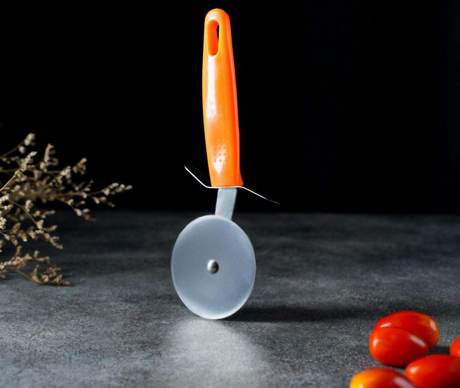 Нож для пиццы и теста «Оранж», 19 см, d=6,7 см, цвет оранжевый