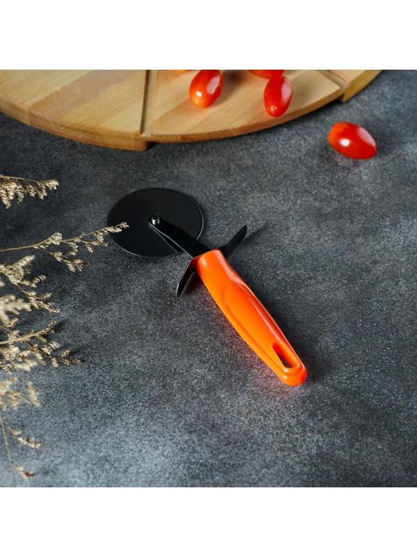 Нож для пиццы и теста «Оранж», 19 см, d=6,7 см, цвет оранжевый