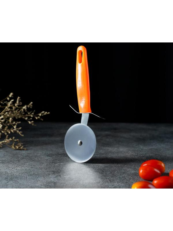 Нож для пиццы и теста «Оранж», 19 см, d=6,7 см, цвет оранжевый