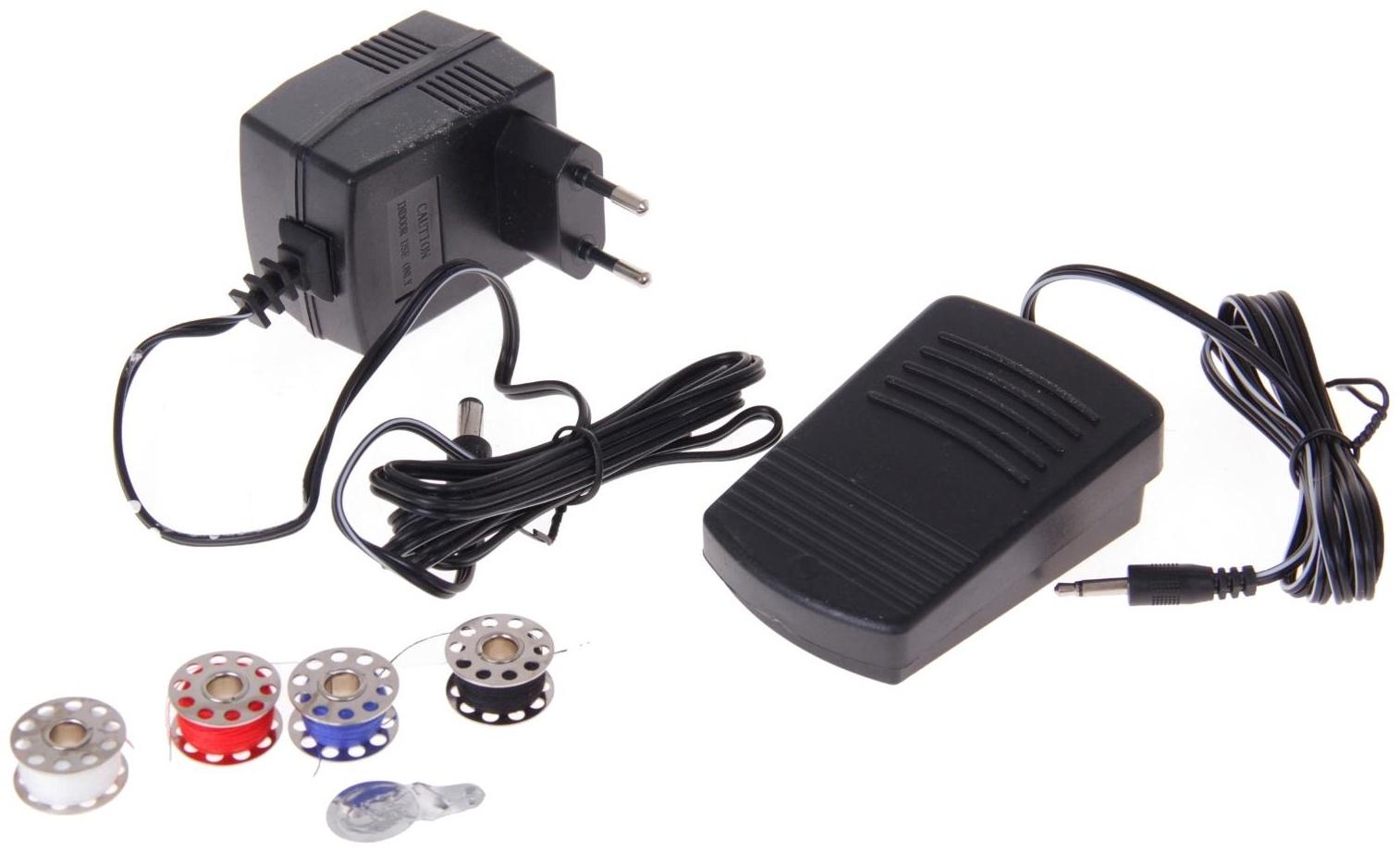 Швейная машина Irit IRP-01, 9 Вт, полуавтомат, от батареек/сети, бело-серая