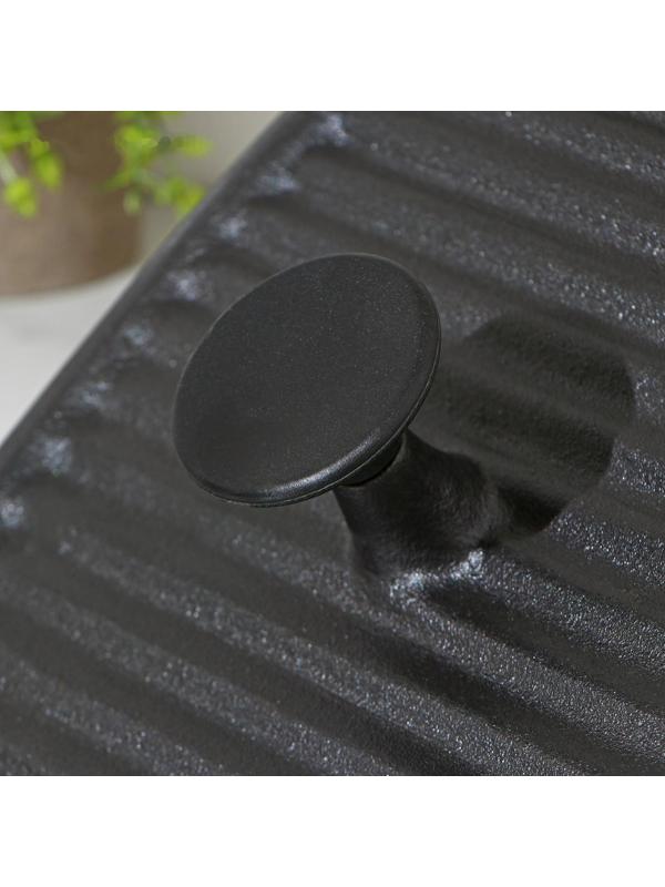 Крышка-пресс чугунная Доляна «Квадрат. Гриль», 23×23 см