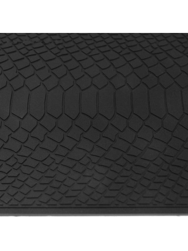 Коврик противоскользящий под кожу крокодила 20×13 см, черный