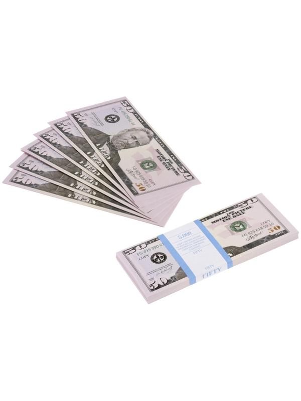 Пачка купюр 50 долларов