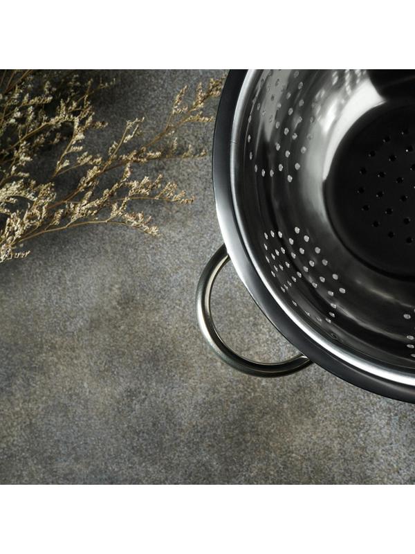 Дуршлаг из нержавеющей стали Доляна, d=22 см, на ножке, две ручки