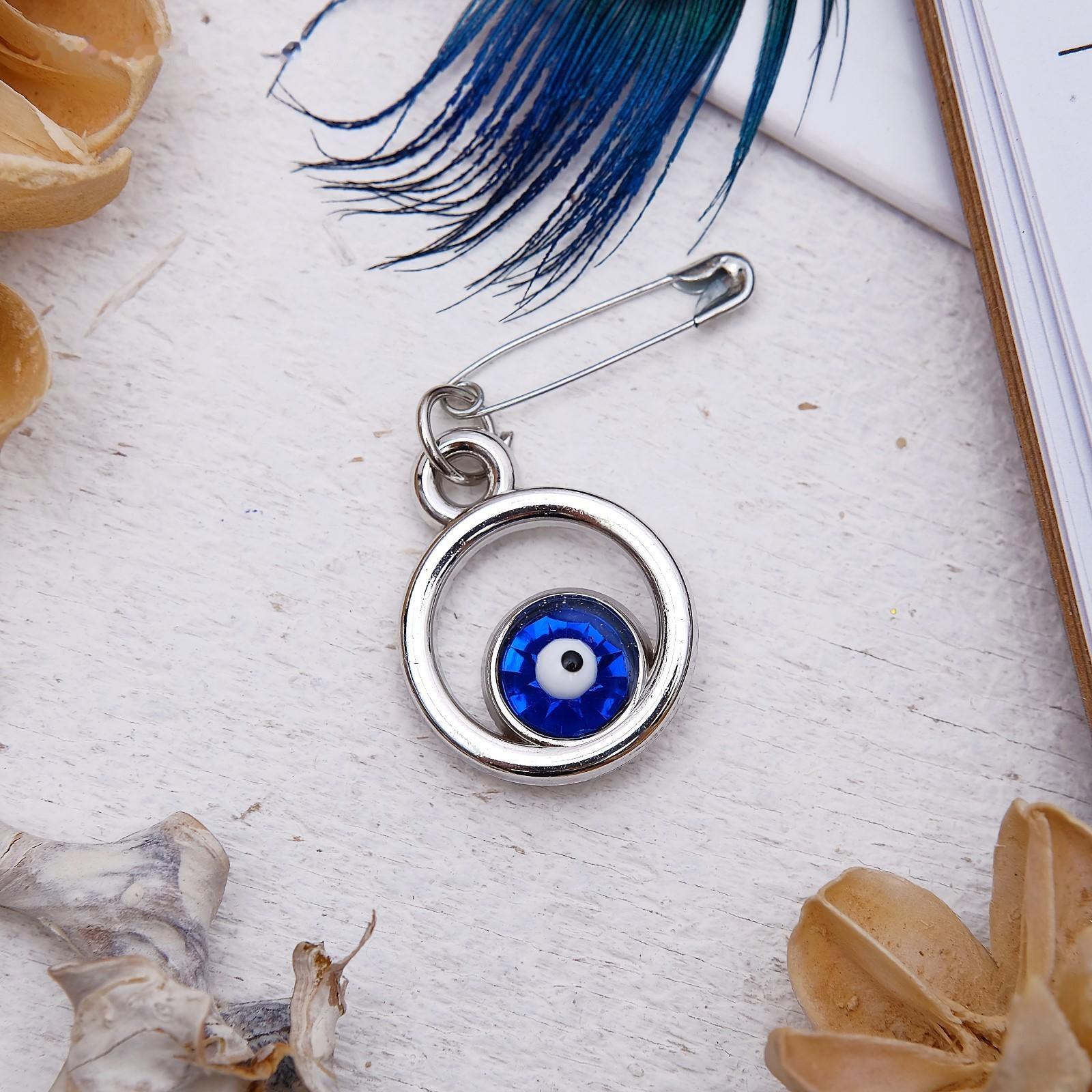 Булавка-оберег 