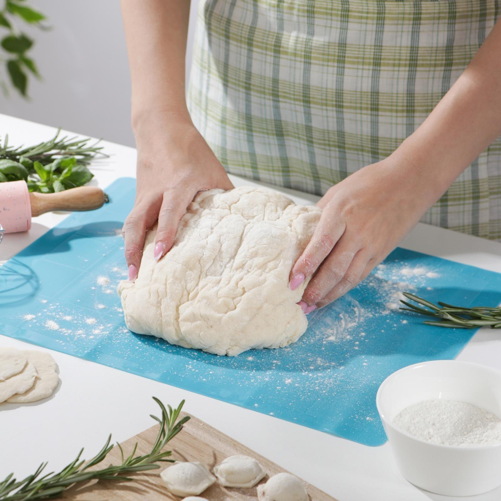 Коврик с разлиновкой силиконовый Доляна «Буссен», 38×28 см, цвет МИКС