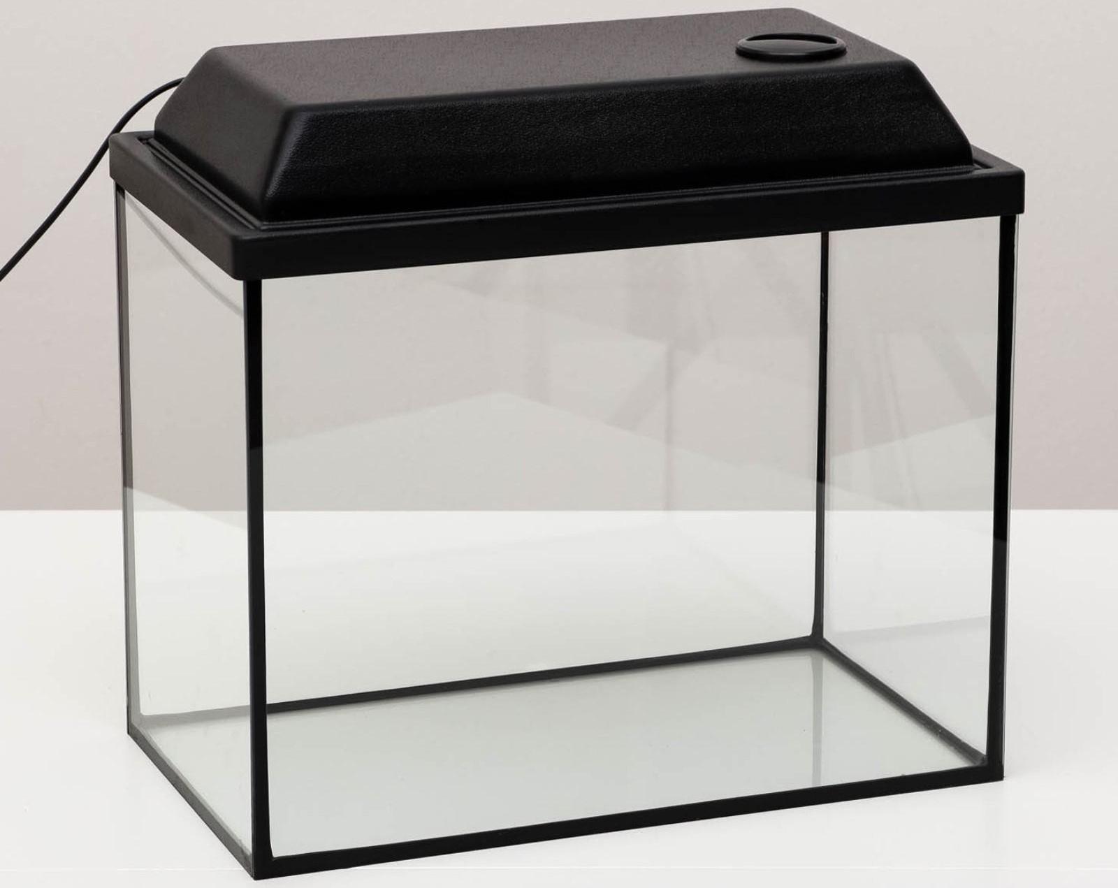 Аквариум прямоугольный с крышкой, 30 литров, 40 х 23 х 32/37 см, чёрный