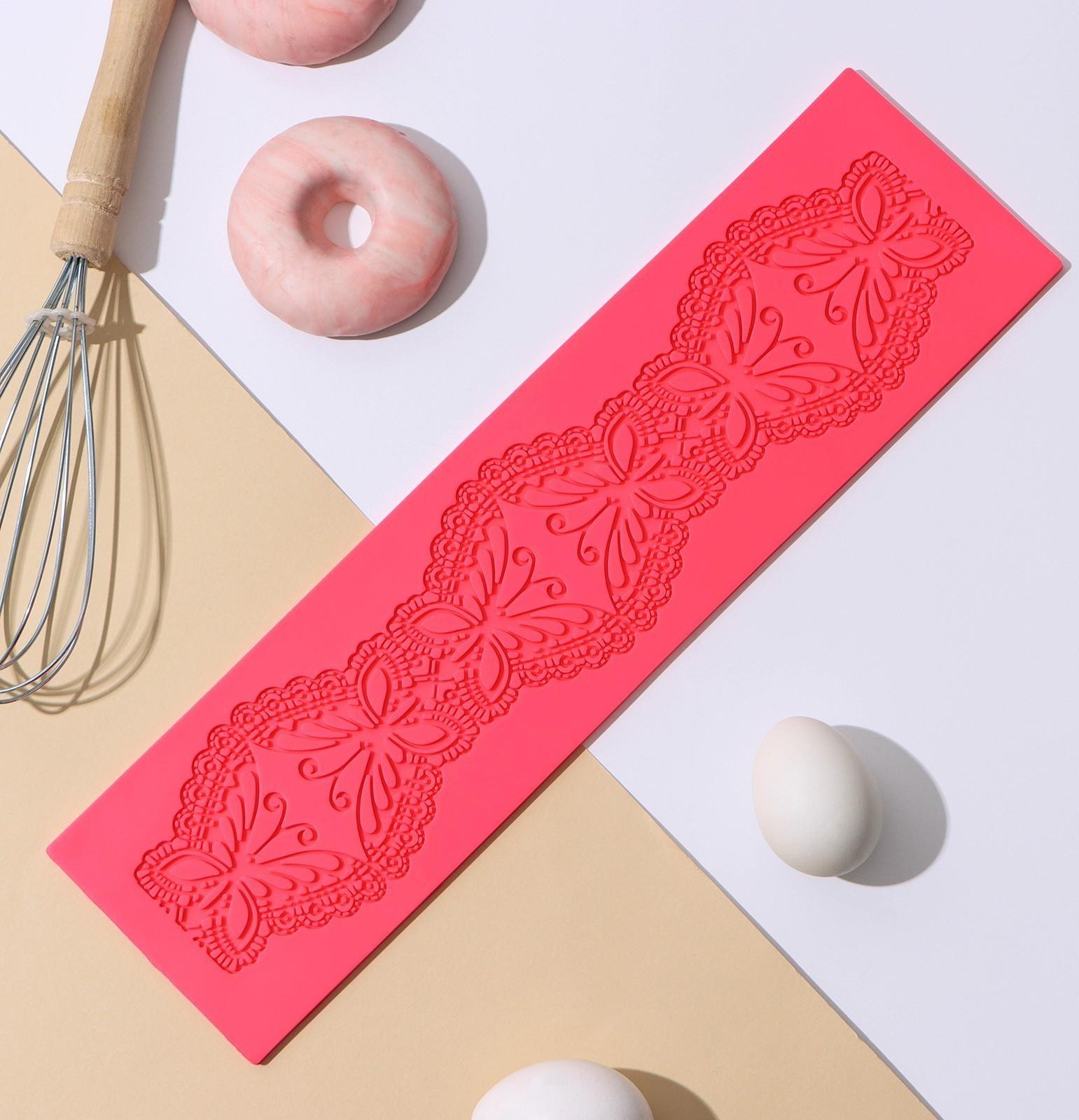 Коврик для айсинга силиконовый Доляна «Бабочки», 40×10×0,5 см, цвет МИКС