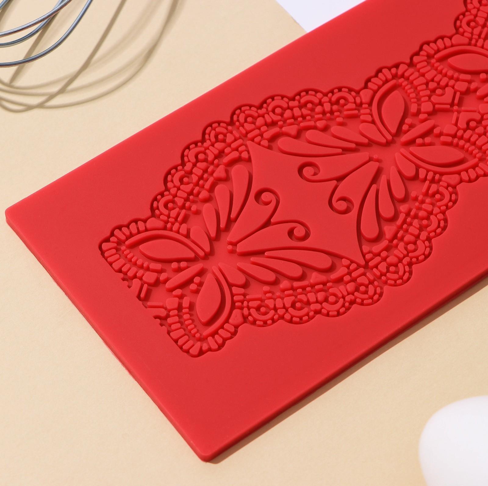 Коврик для айсинга силиконовый Доляна «Бабочки», 40×10×0,5 см, цвет МИКС