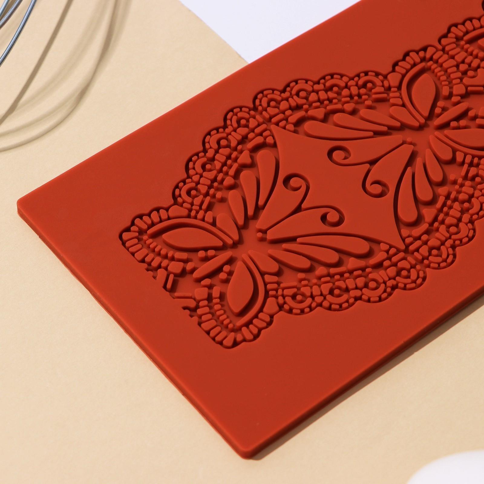 Коврик для айсинга силиконовый Доляна «Бабочки», 40×10×0,5 см, цвет МИКС