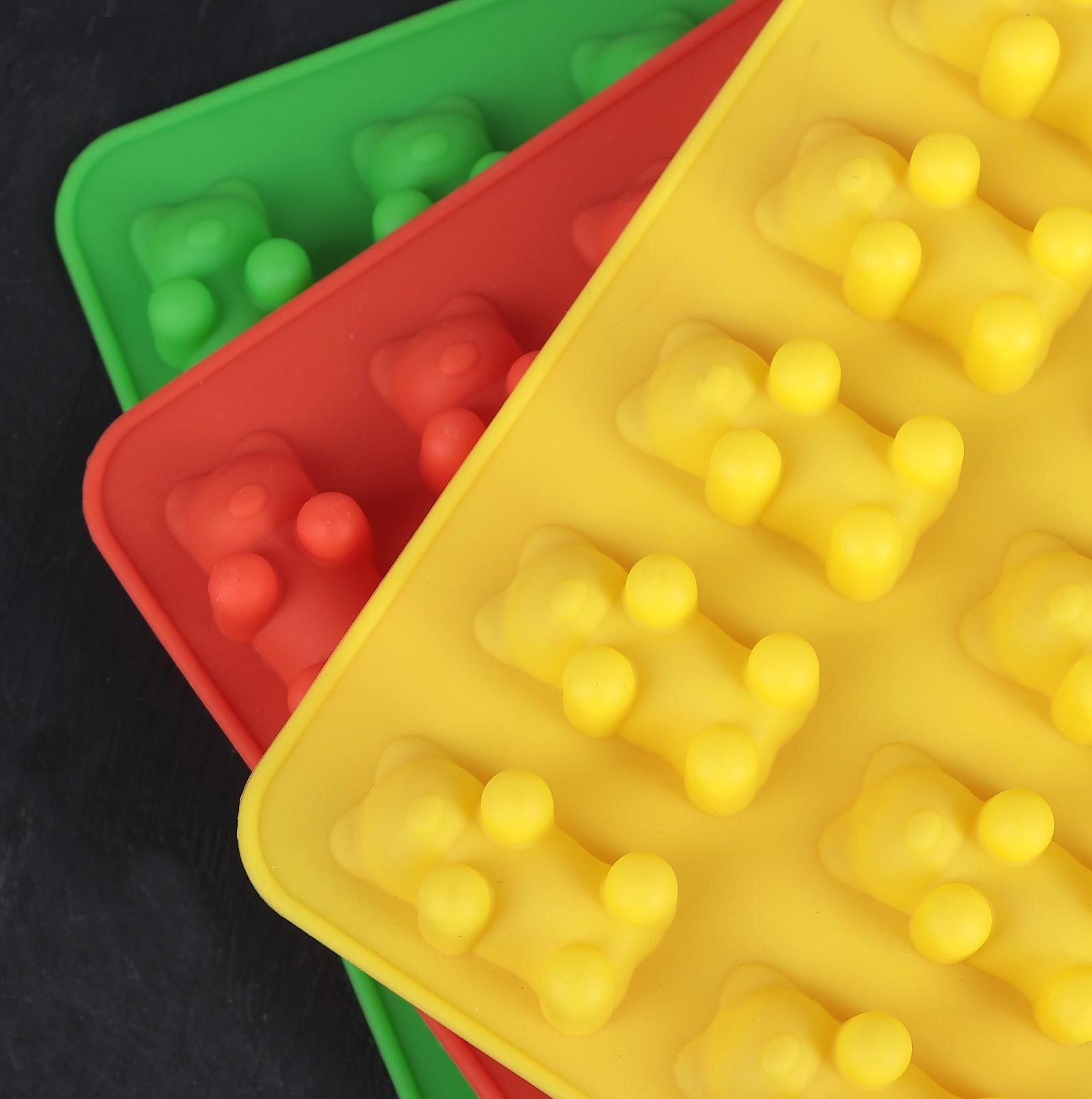 Форма для мармелада Доляна «Медвежата», 18×2 см, 15 ячеек (4,5×2,5×2 см), цвет МИКС