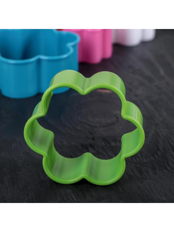 Набор форм для вырезания печенья Доляна, 5 шт: 9 см, 8 см, 6,7 см, 5,5 см, 4 см, цвет МИКС