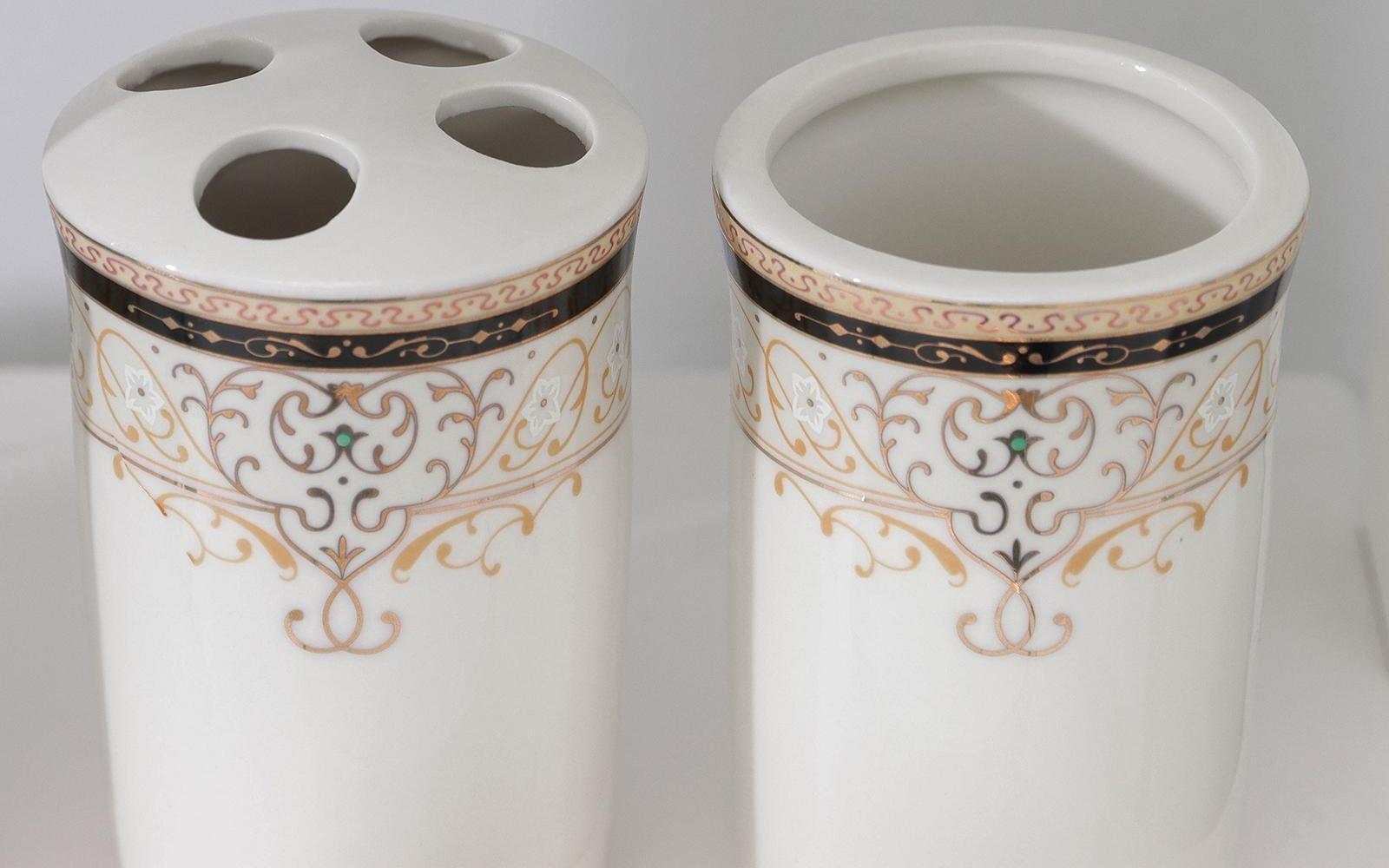 Набор аксессуаров для ванной комнаты Доляна «Золотая роскошь», 4 предмета (дозатор 250 мл, мыльница, 2 стакана)