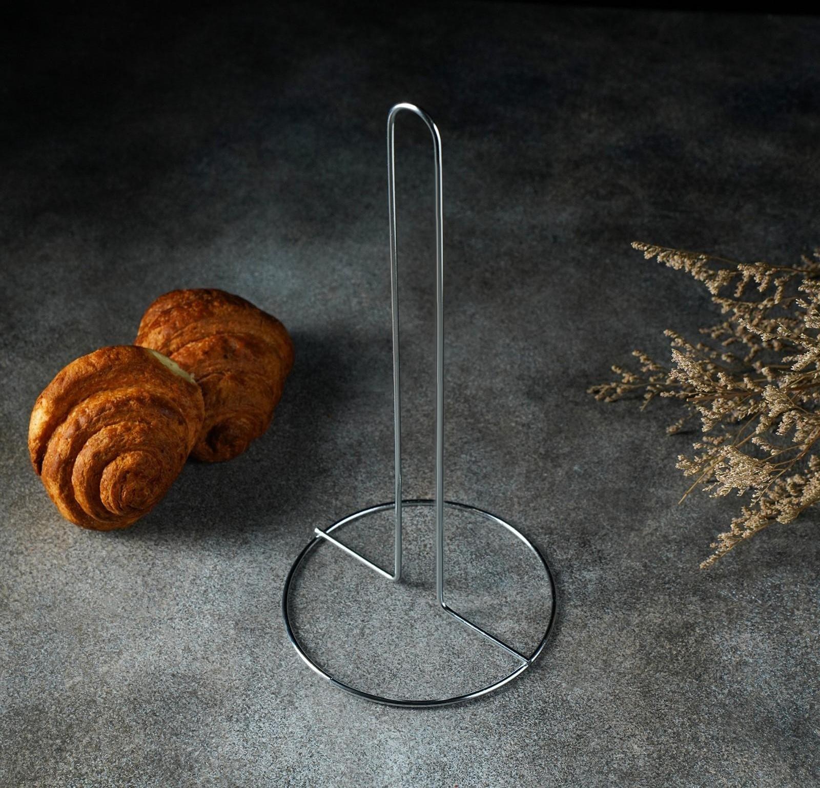 Подставка под бумажные полотенца Доляна, 13,5×13,5×28 см, цвет хром