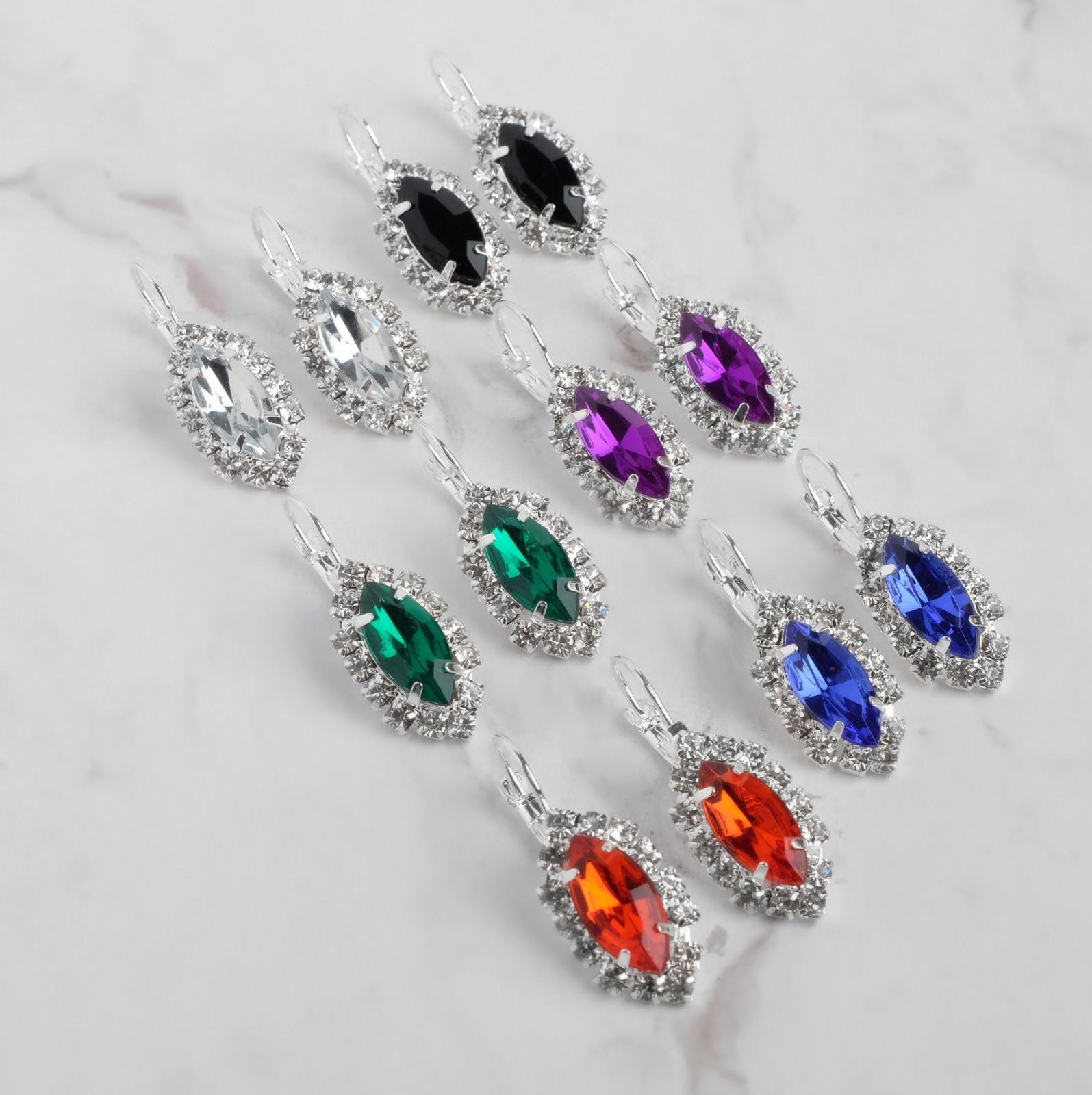 Серьги со стразами 