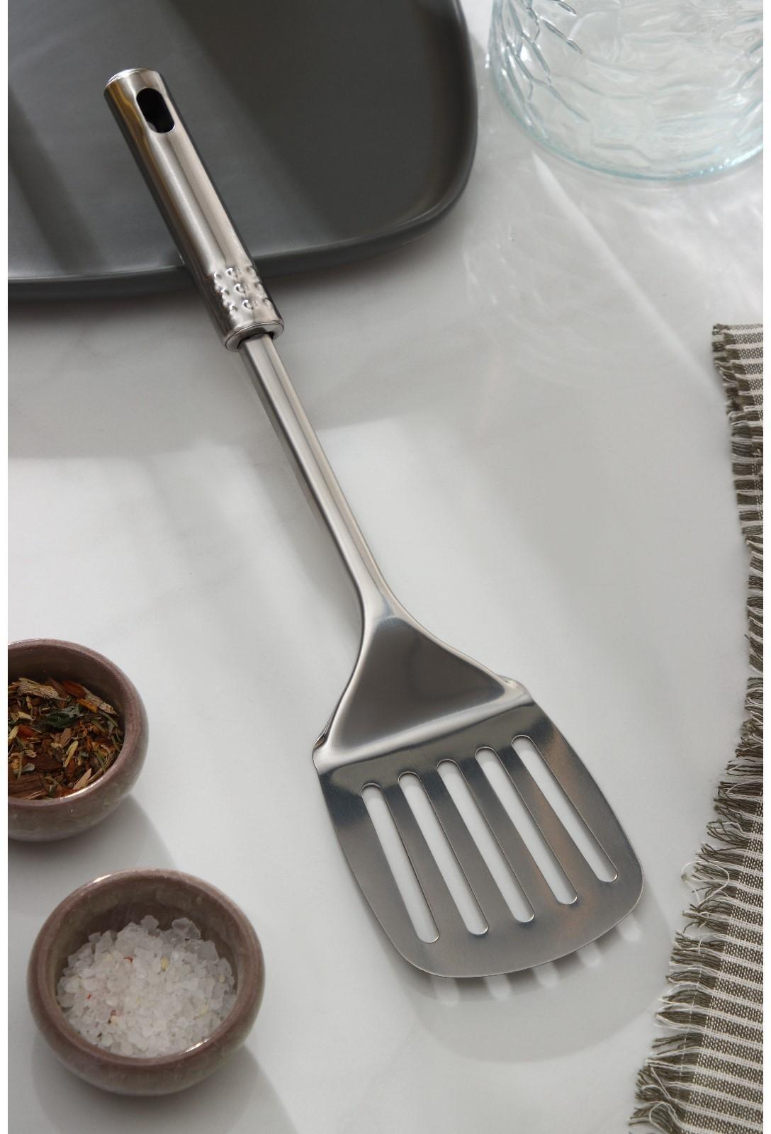 Лопатка из нержавеющей стали Доляна «Стандарт», h=33,5 см, с отверстиями