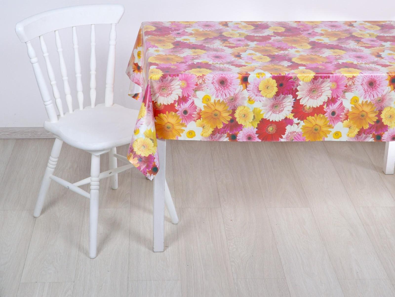 Клеенка столовая на тканевой основе 1,25х25 м 