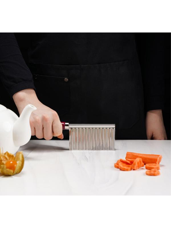 Овощерезка фигурная Доляна «Вкус», 18,5×5,5 см, цвет бордовый