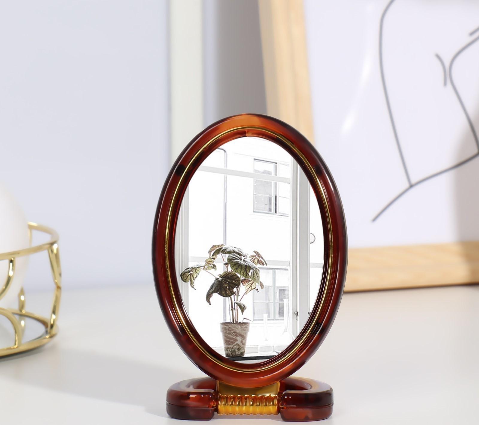 Зеркало складное-подвесное, двустороннее, с увеличением, зеркальная поверхность 6 × 9,3 см, цвет «янтарный»