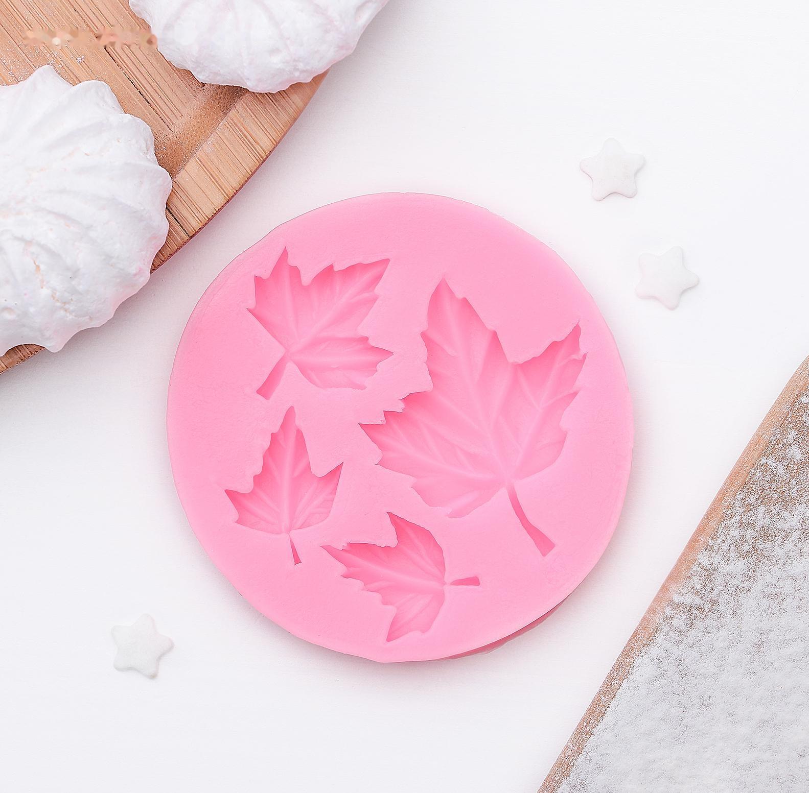 Молд «Лист кленовый», 6,5×1 см, цвет МИКС