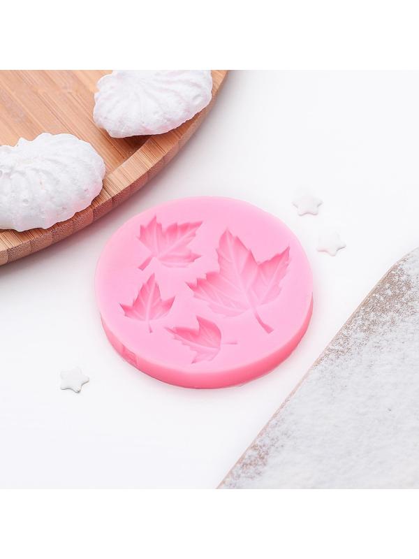 Молд «Лист кленовый», 6,5×1 см, цвет МИКС