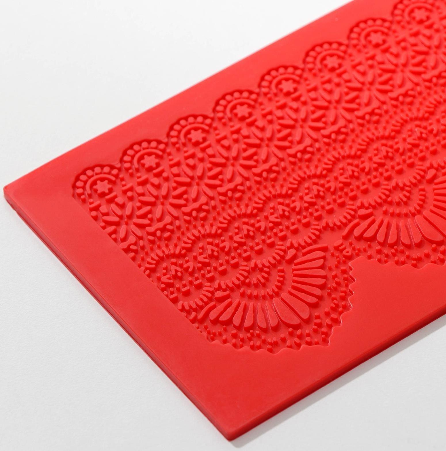 Коврик для айсинга силиконовый Доляна «Кружево», 40×12 см, цвет МИКС