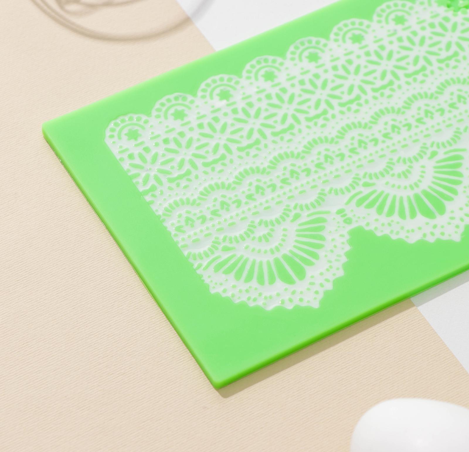 Коврик для айсинга силиконовый Доляна «Кружево», 40×12 см, цвет МИКС