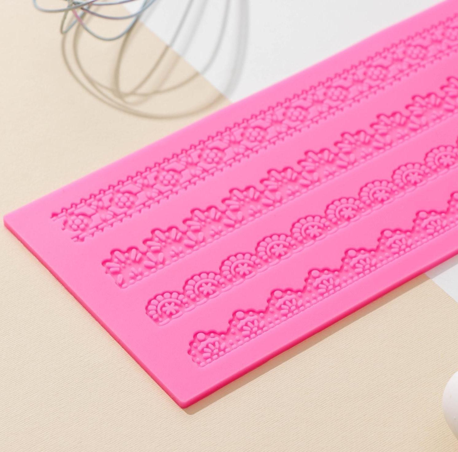 Коврик для айсинга силиконовый Доляна «Узкие полосы», 40×12 см, цвет МИКС