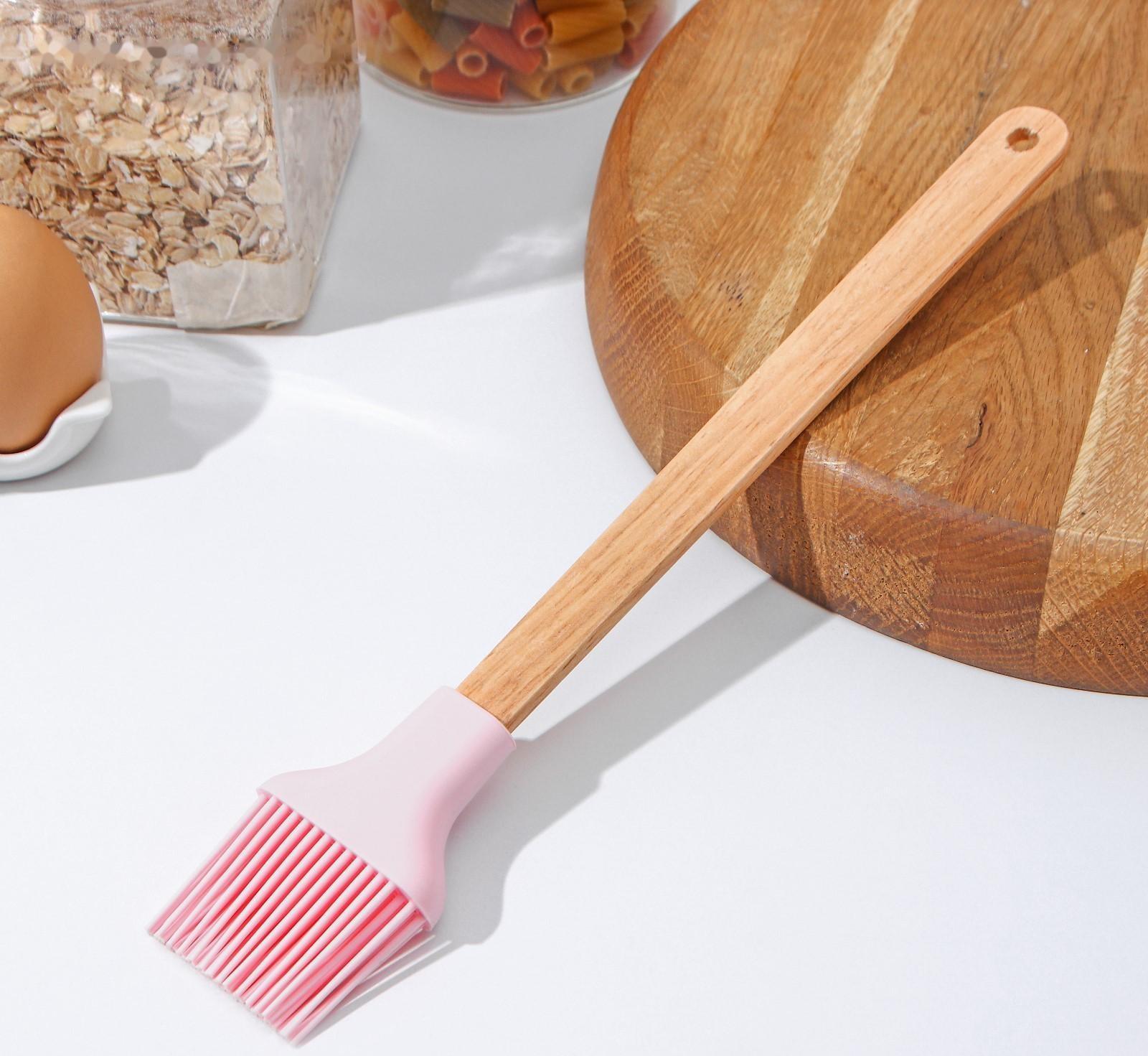 Кисть Доляна «Бамбук», 29×5 см, цвет розовый