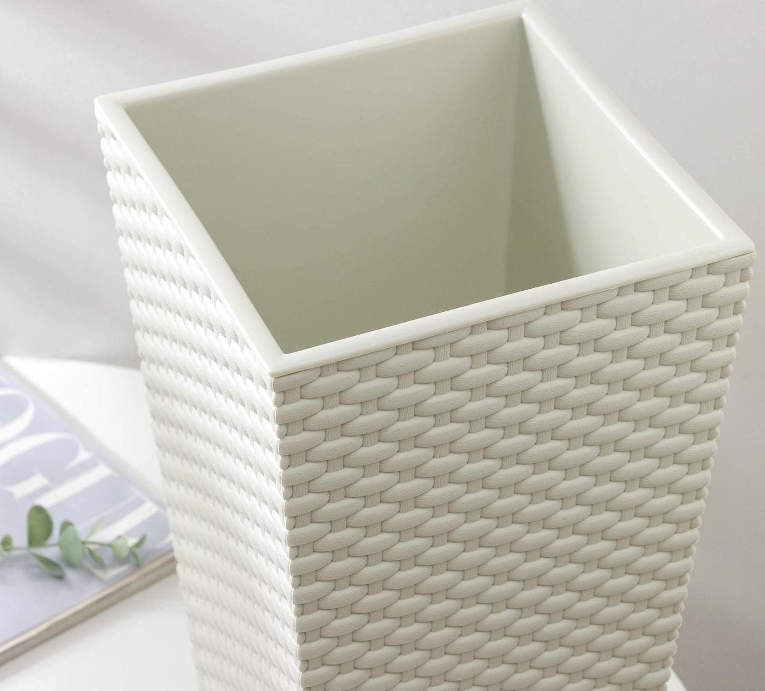 Кашпо для цветов со вставкой «Ротанг», вставка 4,9 л, цвет белый