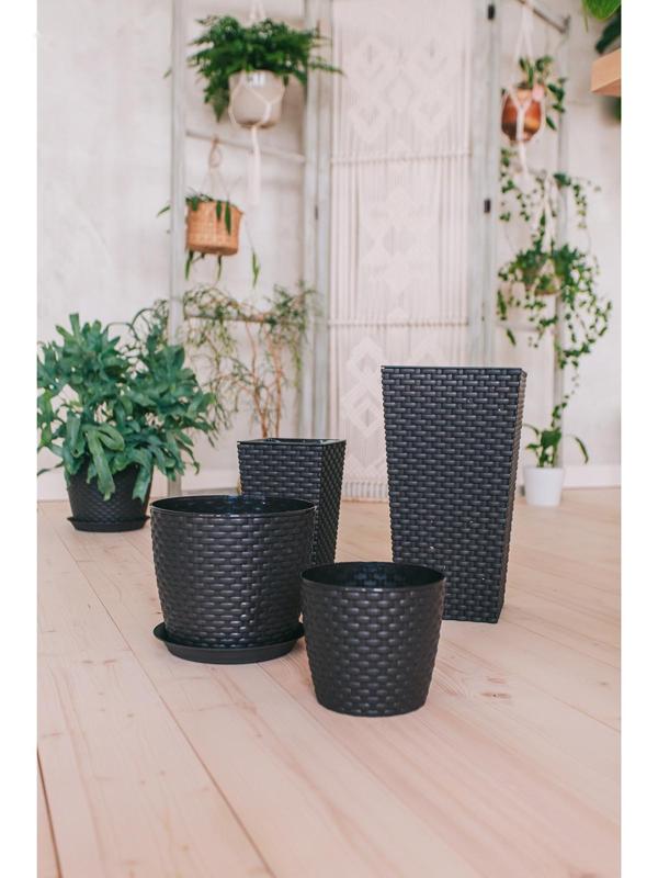 Кашпо для цветов со вставкой «Ротанг», вставка 4,9 л, цвет коричневый