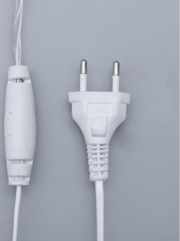 Гирлянда «Бахрома» 4 × 0.6 м, IP44, прозрачная нить, 180 LED, свечение синее, мерцание белым, 220 В