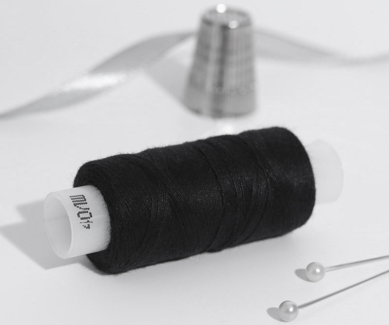 Нитки 40ЛШ, 200 м, цвет чёрный №6818