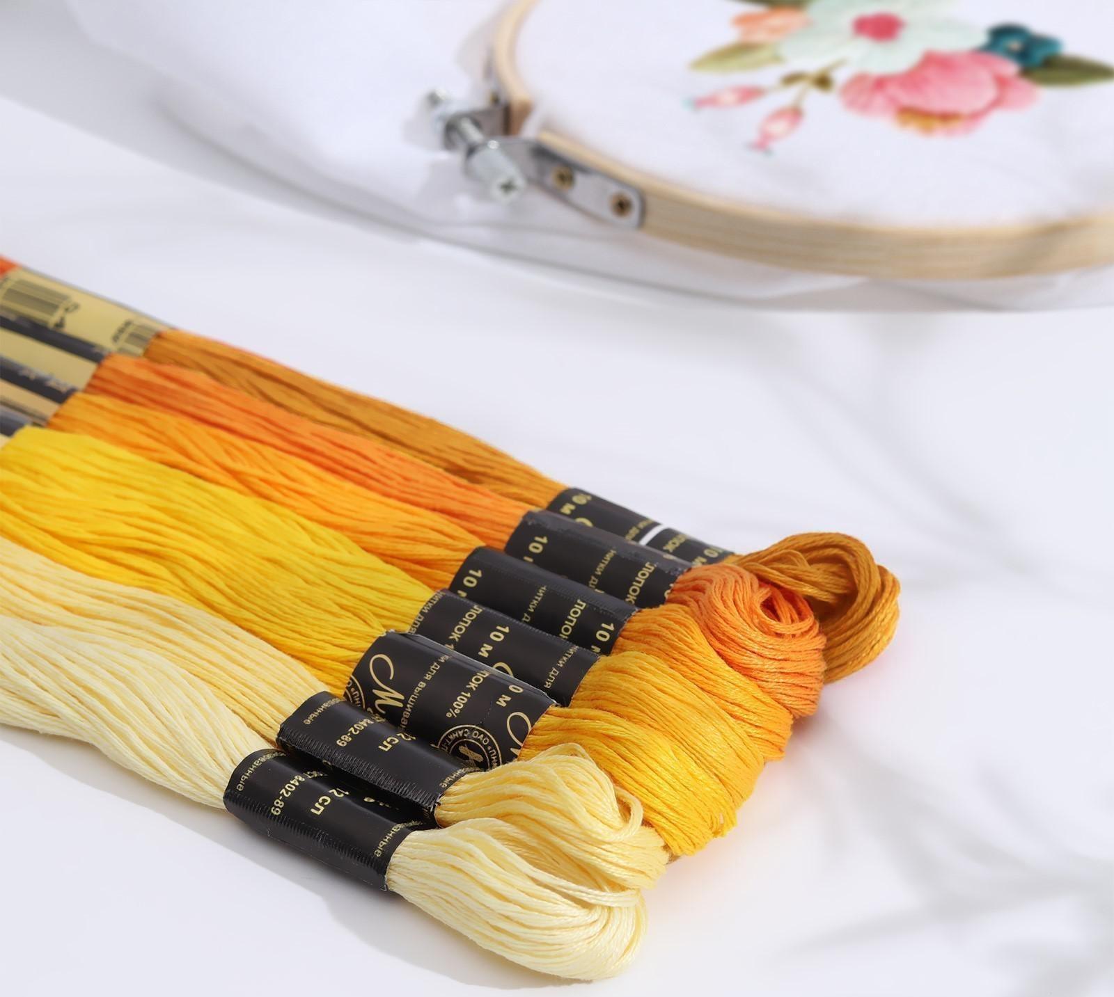 Набор ниток мулине «Цветик-Семицветик», 10 ± 1 м, 7 шт, цвет жёлтый спектр