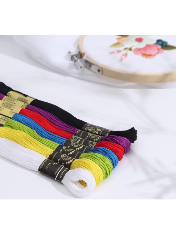 Набор ниток мулине «Школьный», 10 ± 1 м, 7 шт