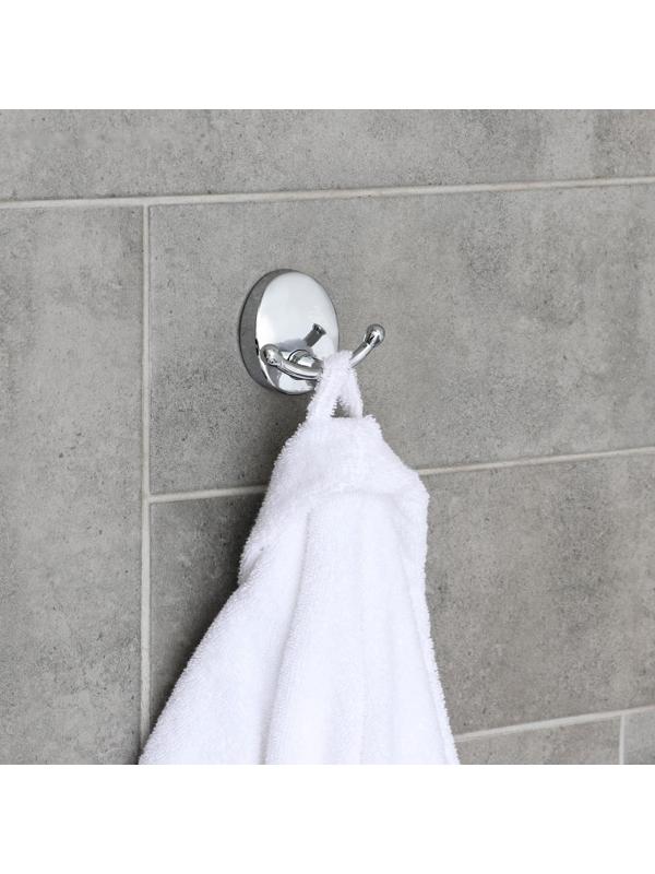 Крючок настенный, двойной Accoona A11001-2, цвет хром