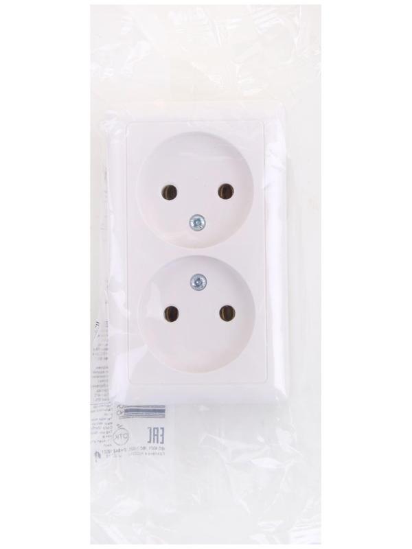 Розетка двойная SE 