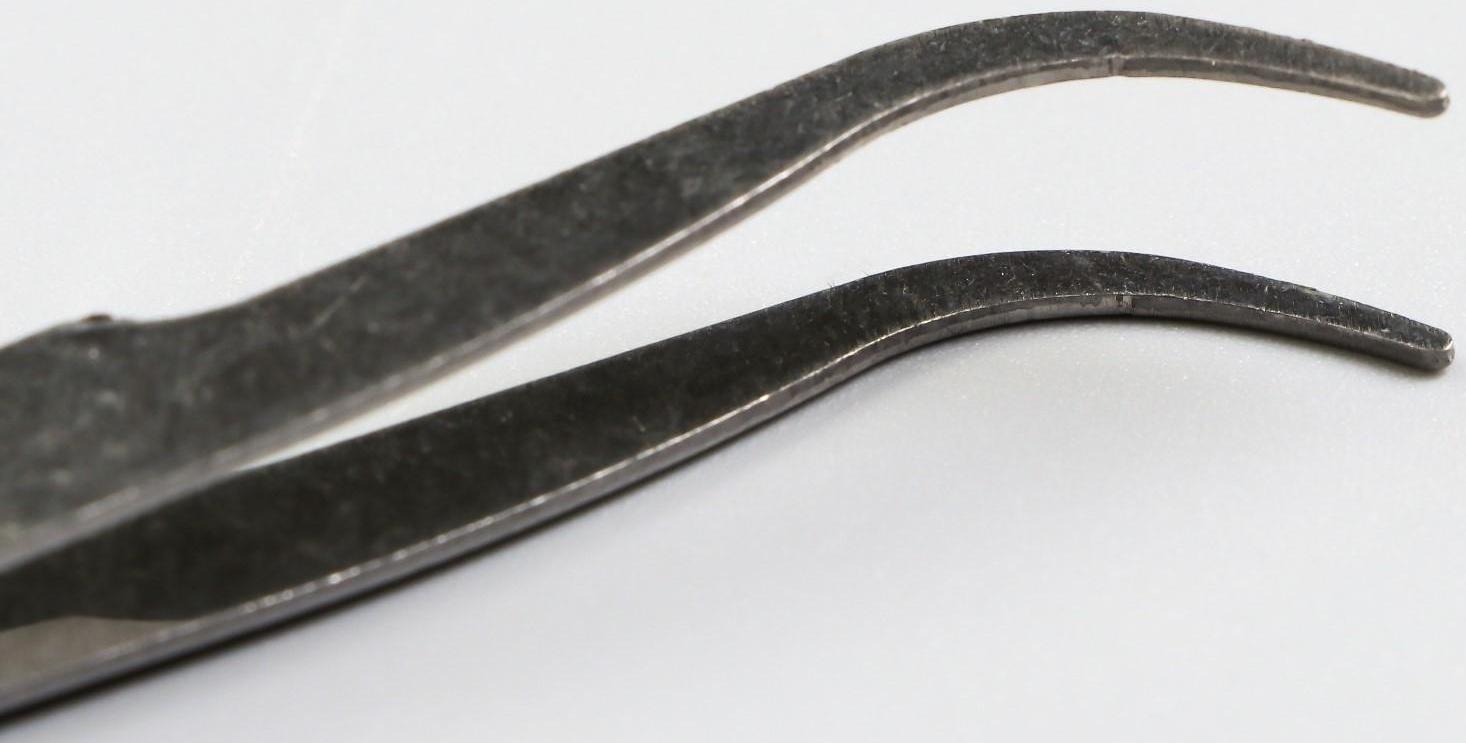 Пинцет для творчества изогнутый металл 0,5х4х10 см