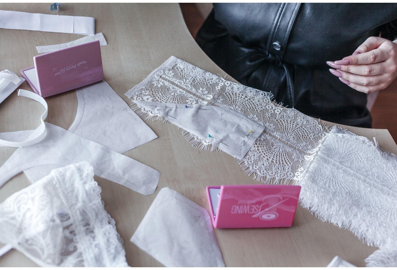 Калька 30 гр/м², 42 см, 10 м, цвет белый