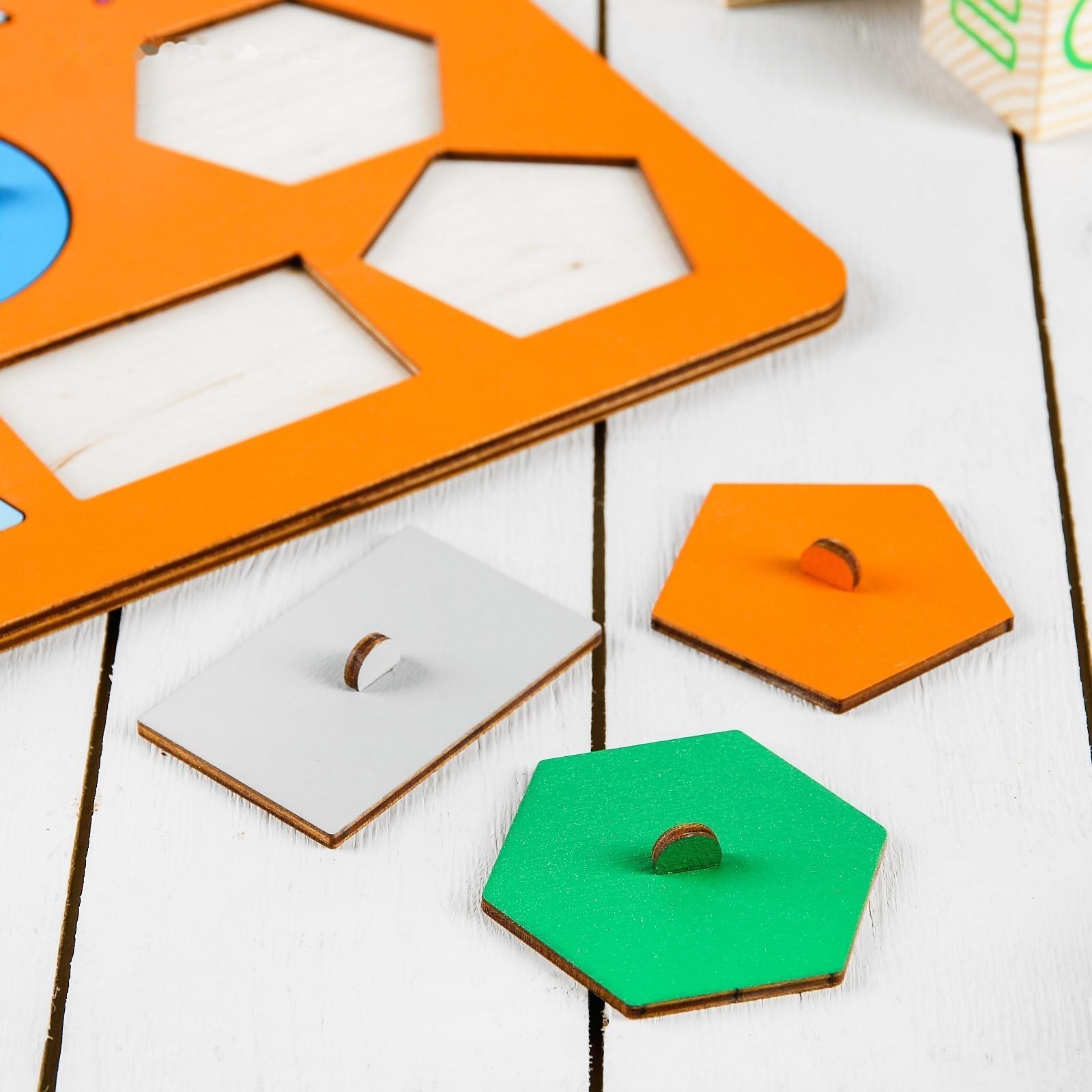 Рамки-вкладыши М.Монтессори «Геометрия», МИКС