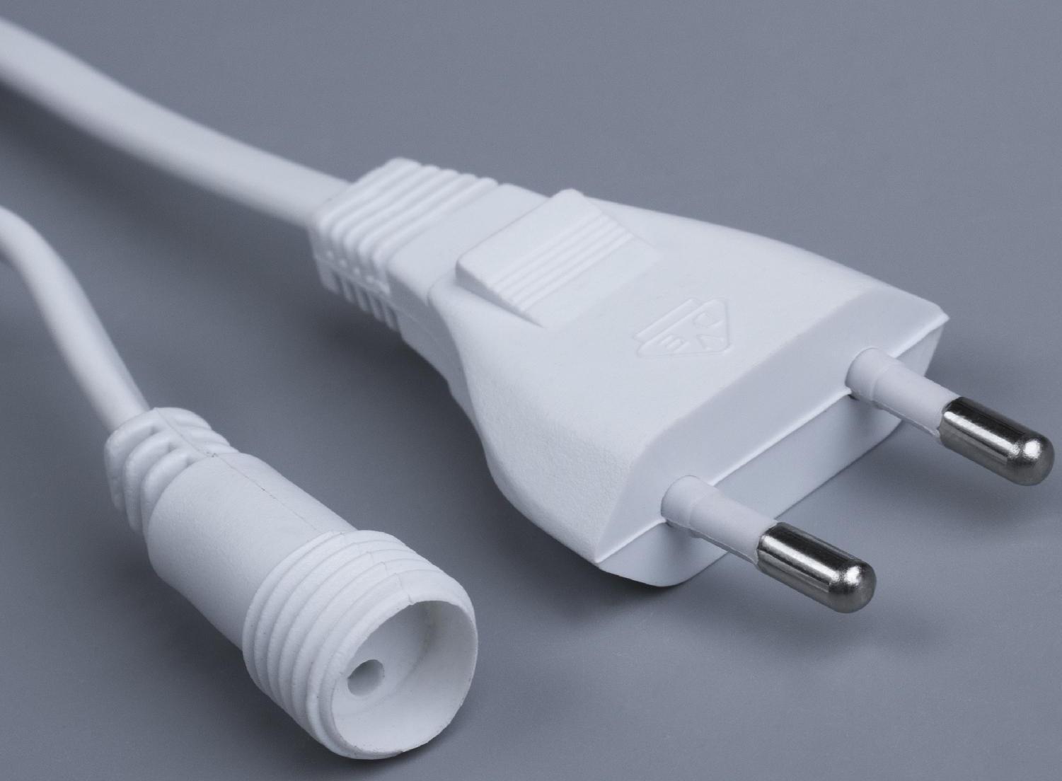 Шнур питания для сосулек 3 выхода, белая нить