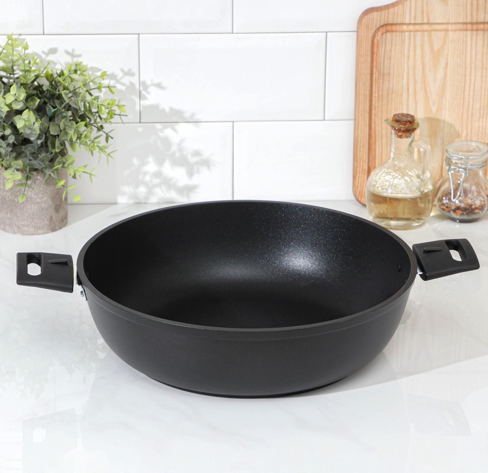Сковорода «Традиция», d=30 см, съёмные ручки, антипригарное покрытие, цвет чёрный