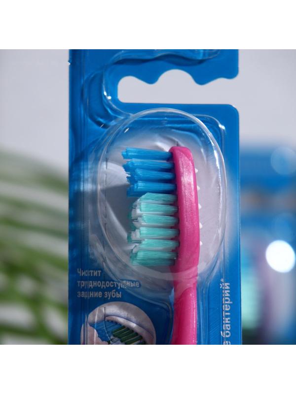 Зубная щётка Colgate «Эксперт чистоты», средней жёсткости