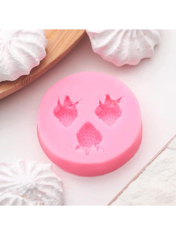 Молд «Клубника», 5,5×5,5 см, ячейка 1,1×1,8 см, цвет МИКС