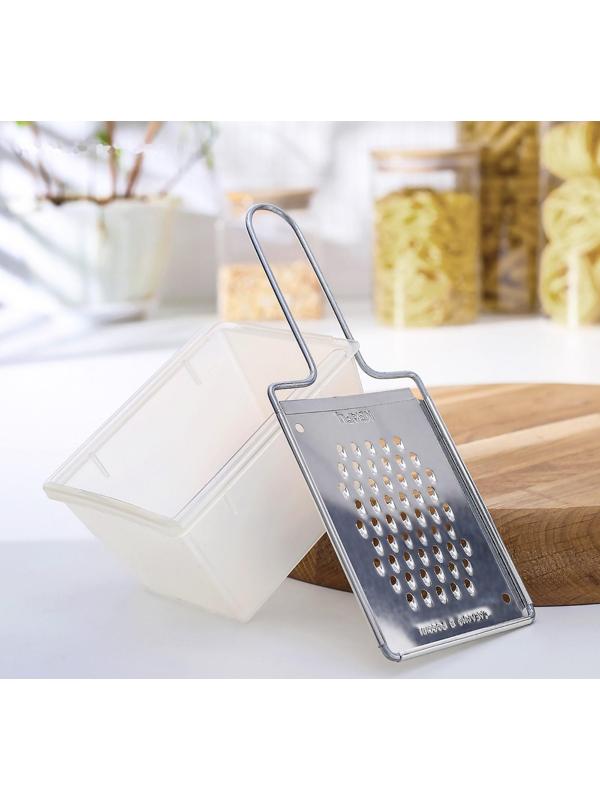 Тёрка плоская с контейнером «Морковная», цвет МИКС