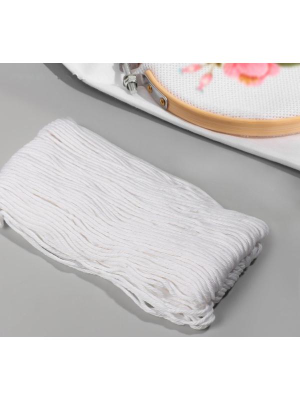 Нитки для объёмной вышивки, 60 ± 1 м, цвет белый