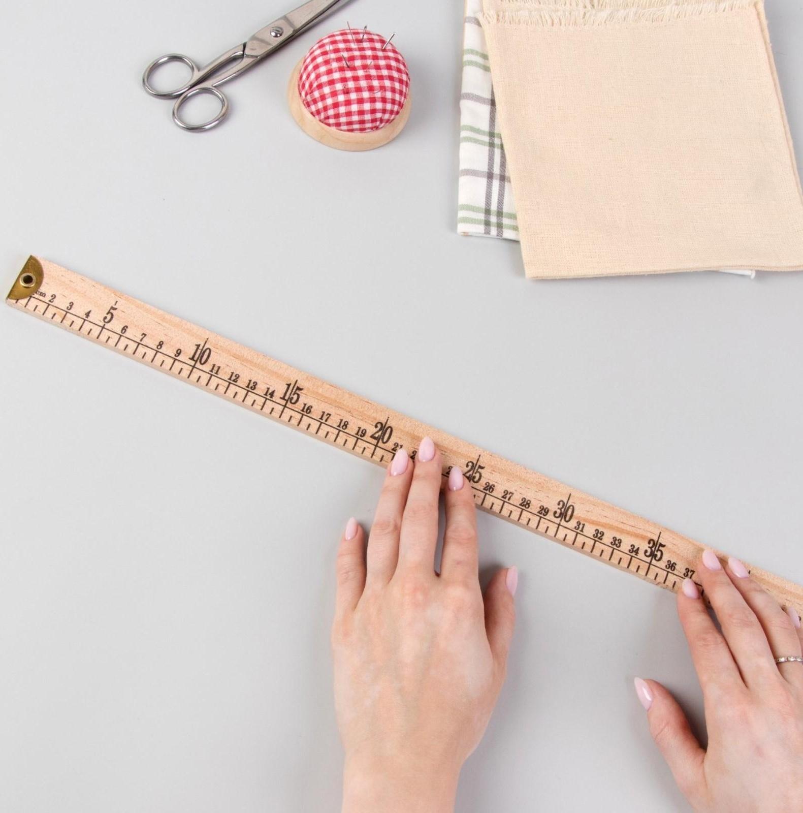 Метр деревянный, 100 см (см/дюймы)