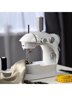 Швейная машина LuazON LSH-02, 5 Вт, компактная, 4xАА или 220 В, белая
