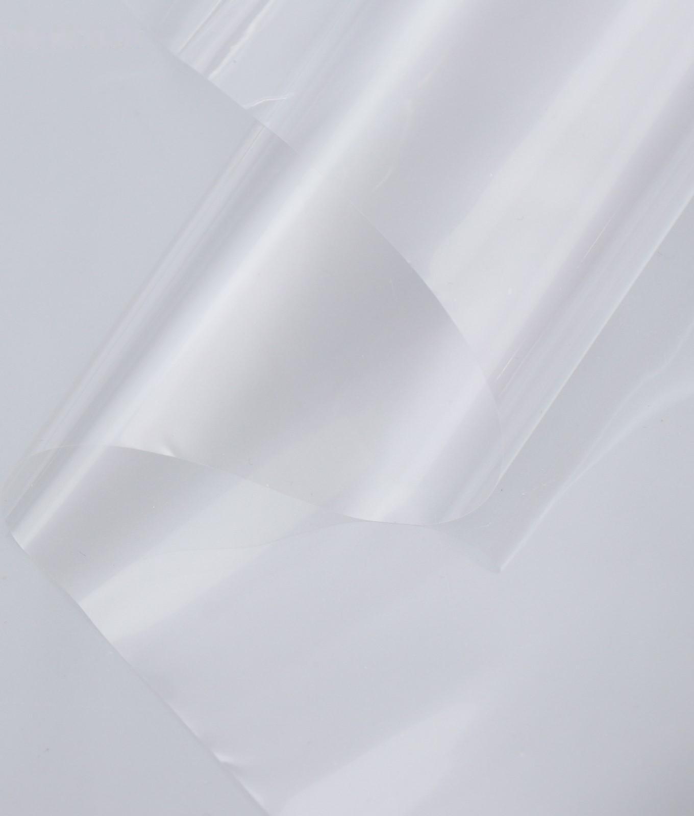 Плёнка для цветов прозрачная 0,8 х 13,6 м, 400 г, 40 мкм