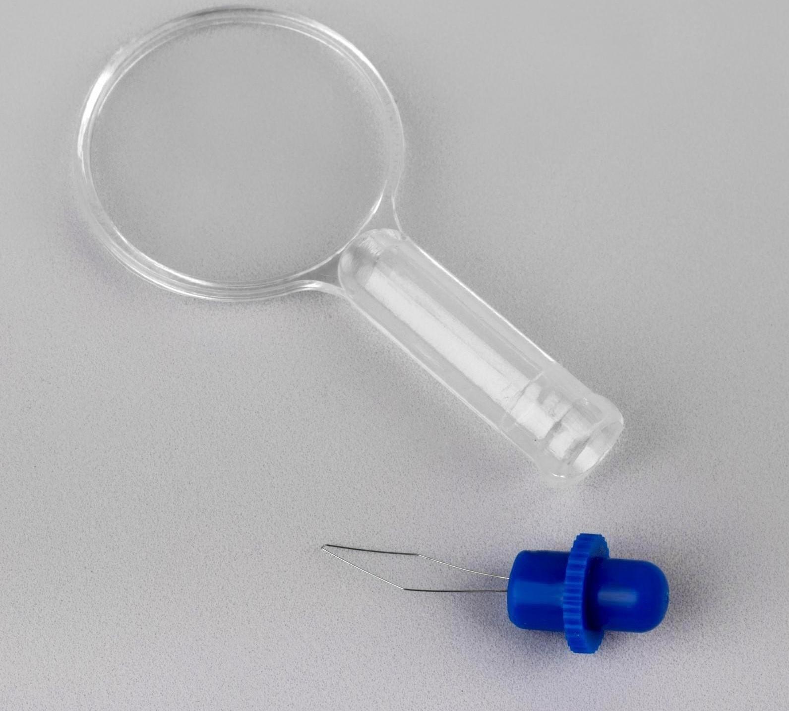 Нитевдеватели с лупой, 6,5 × 3 см, 2 шт